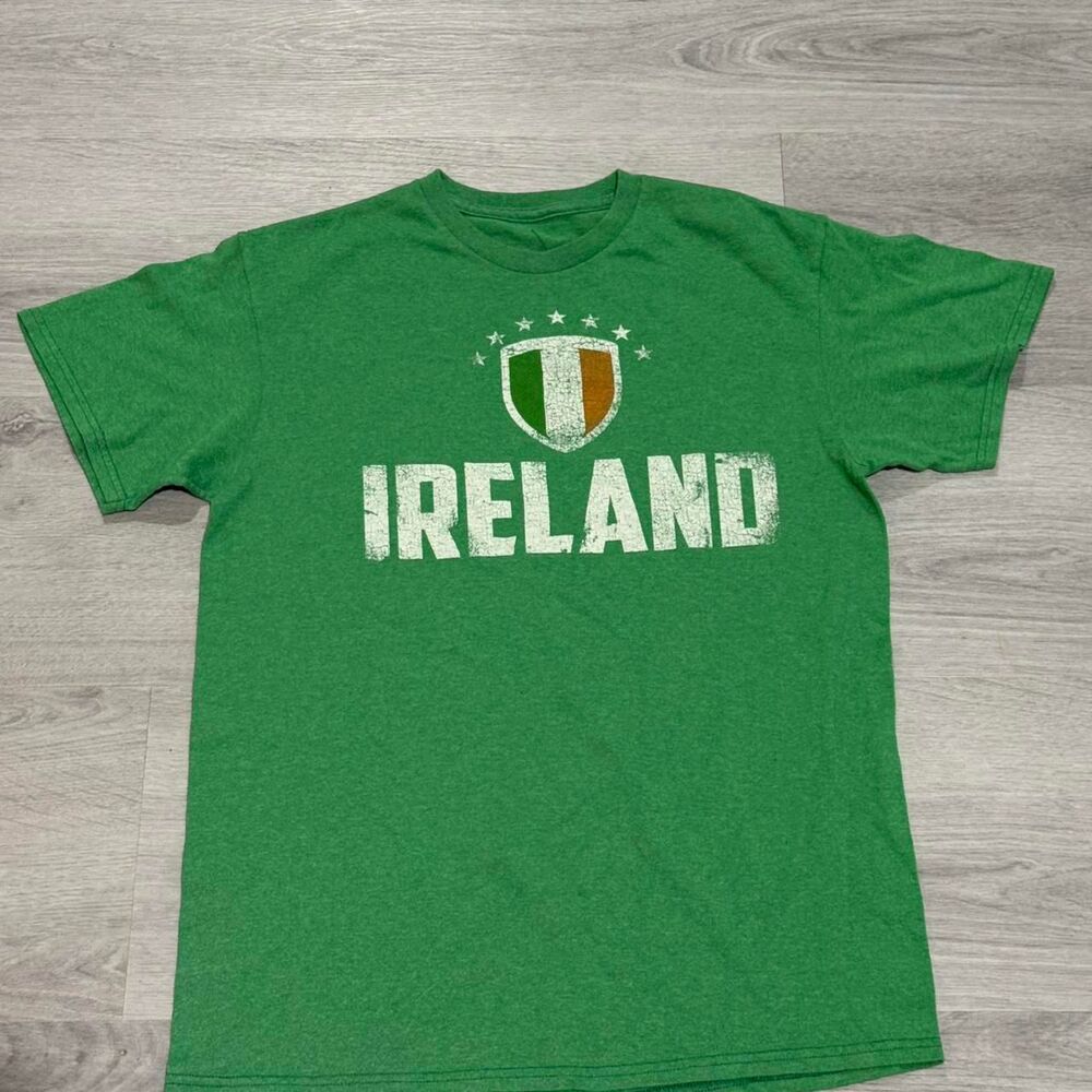 Unbranded Men's Green T-shirt